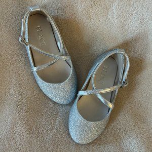 GLITTER SILVER DRESS SHOES by THE CHILDREN'S PLACE Toddler Size 7